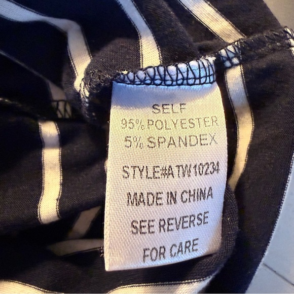 Andthewhy | NWT Navy and White Striped Top with Flair Cuffs | Sz S - Picture 8 of 9